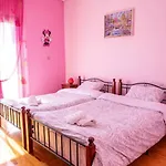 Roula's Cosy Apartment Trikala (Thessaly)