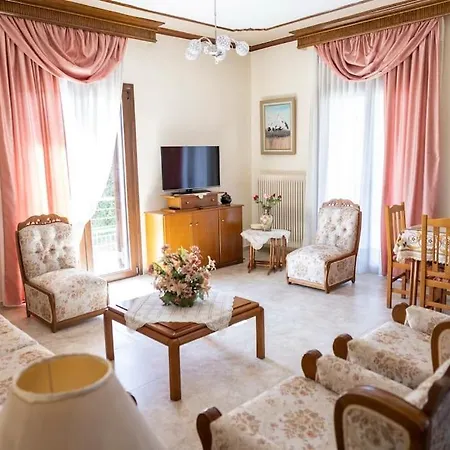 Roula's Cosy Tríkala